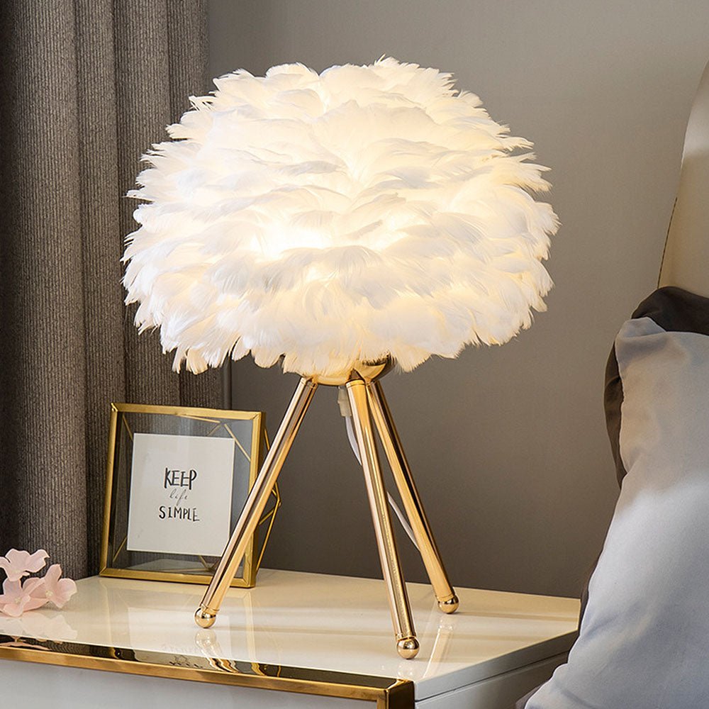Creative Feather Table Lamp