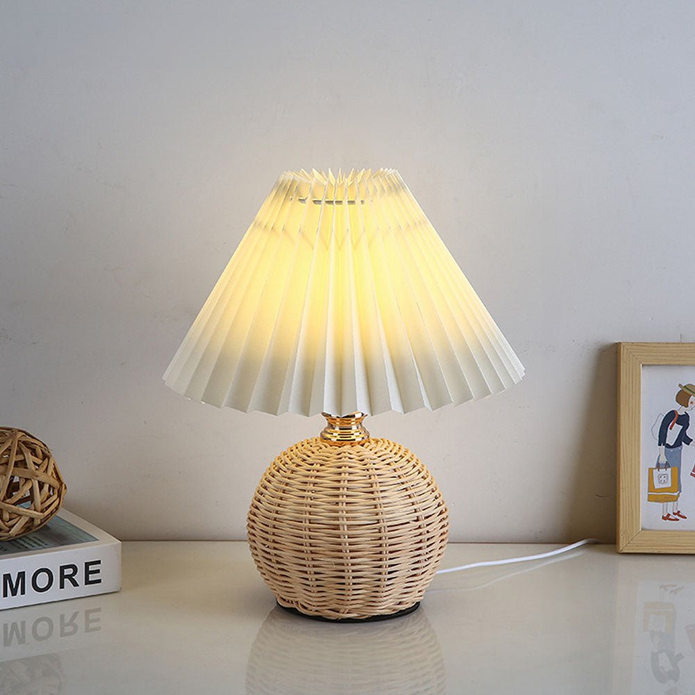 Modern Simple Bamboo Weaving Table Lamp
