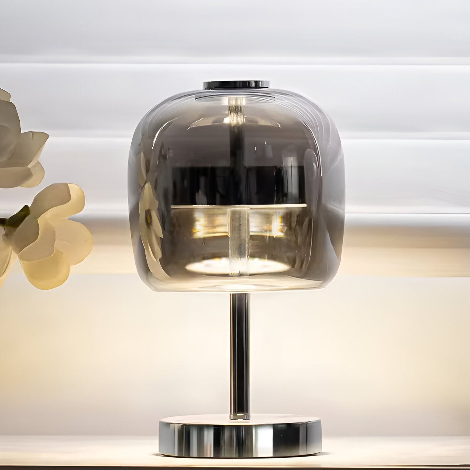 GlowSphere Table Lamp