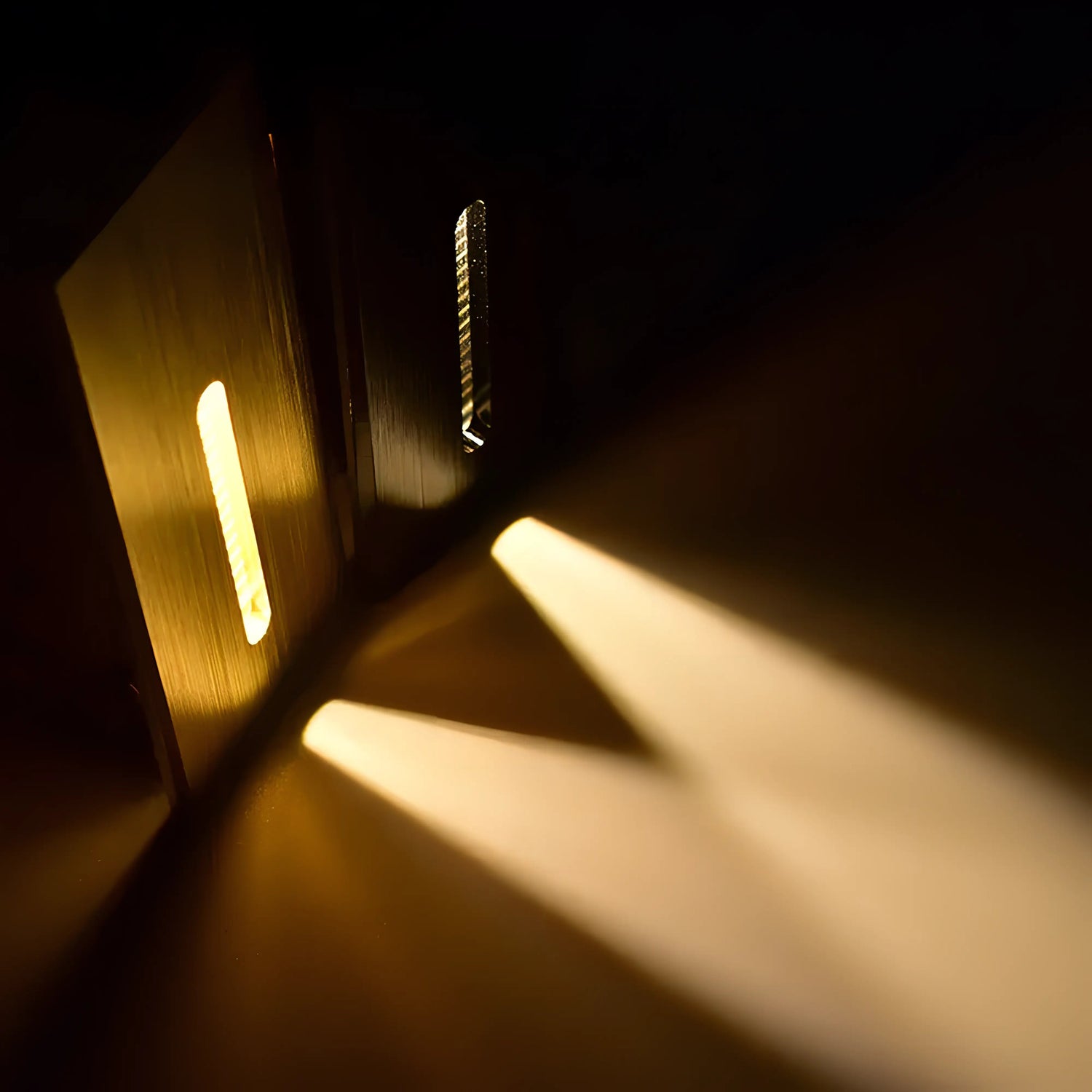 HarleeGlow Wall Lamp