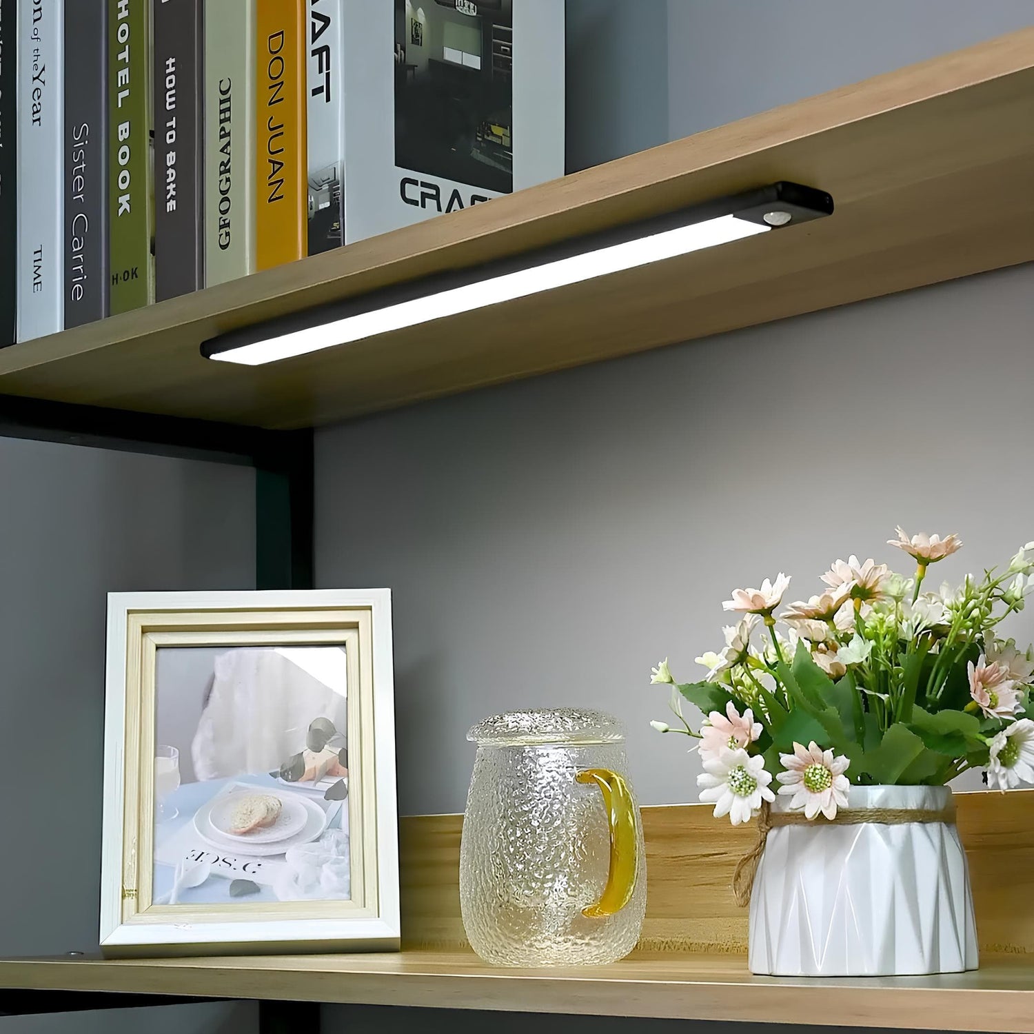 Rechargeable Motion Sensor LED Cabinet Light