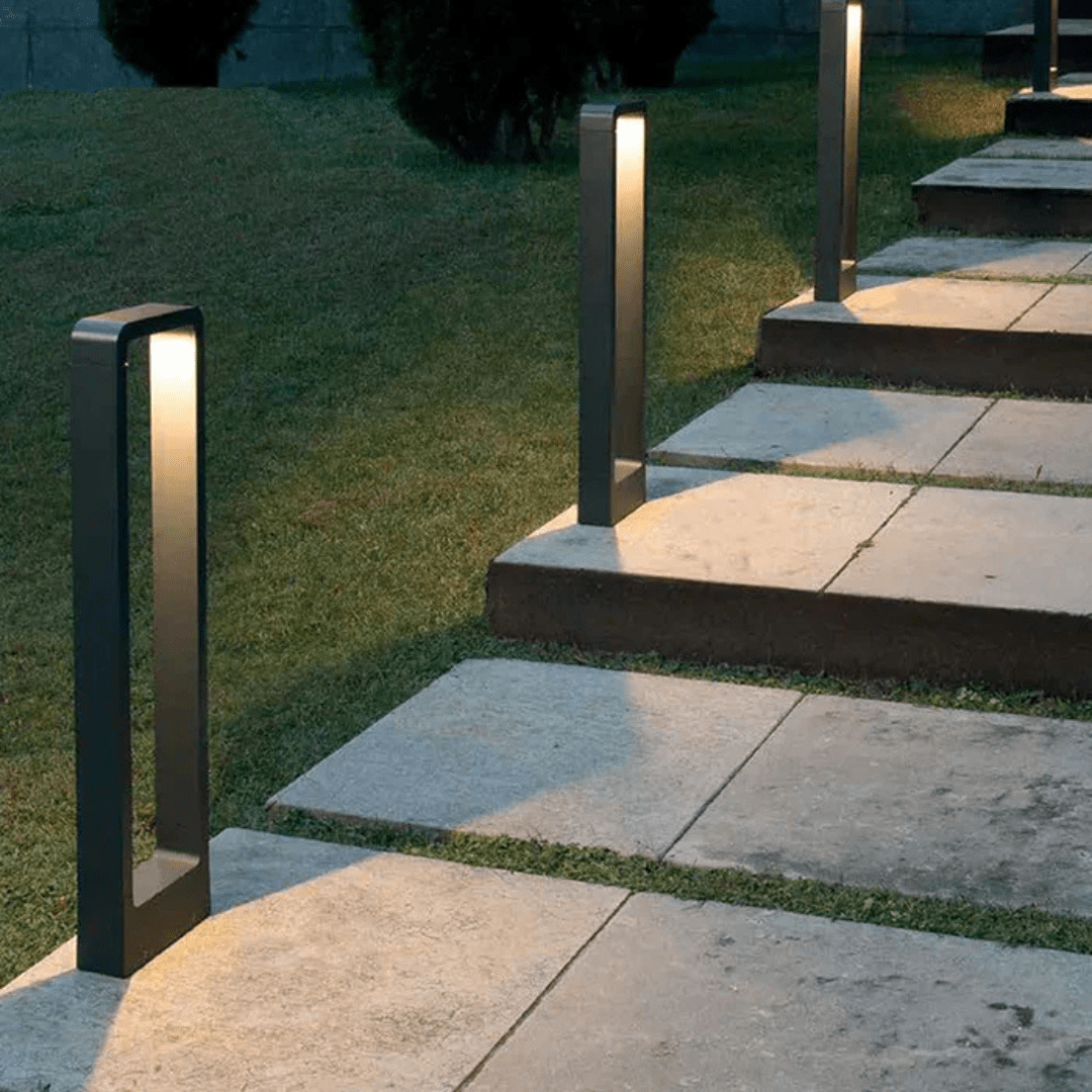Terra Outdoor Lamp