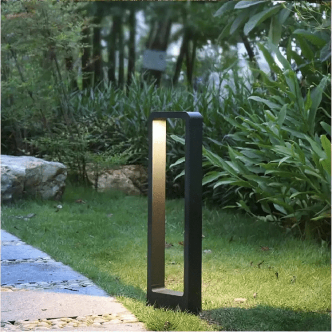 Terra Outdoor Lamp