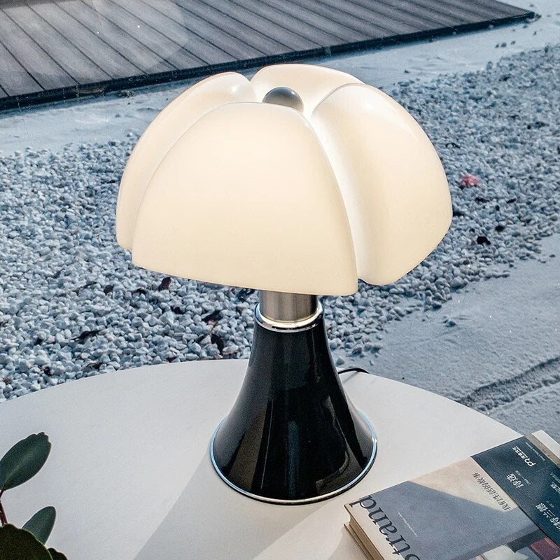 BloomSphere Table Lamp