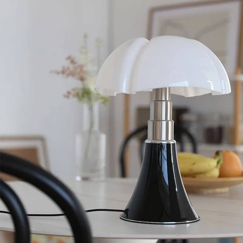 BloomSphere Table Lamp