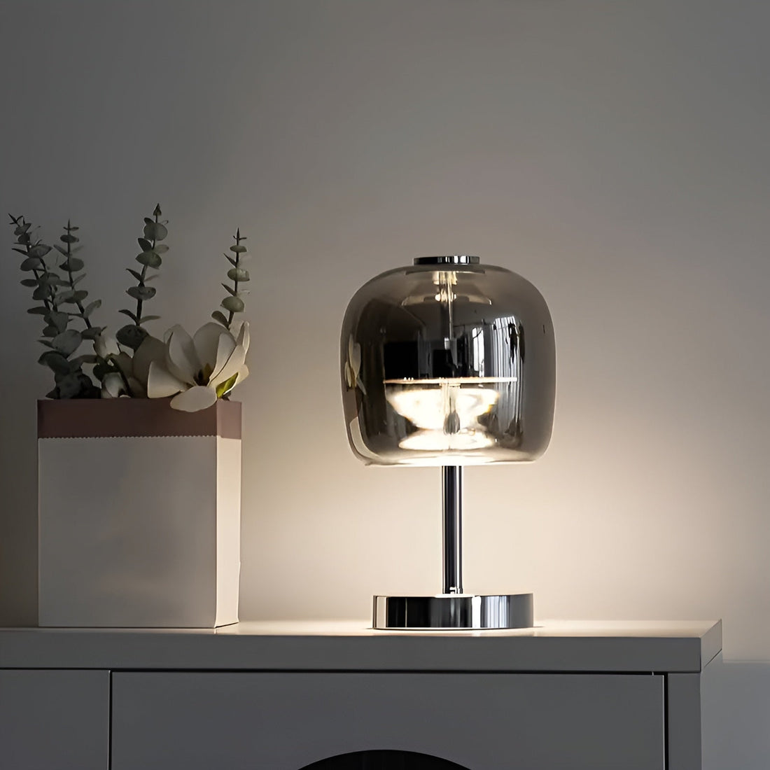 GlowSphere Table Lamp