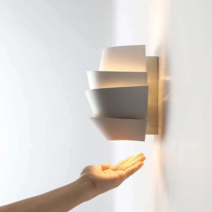 Luminique Wall Lamp