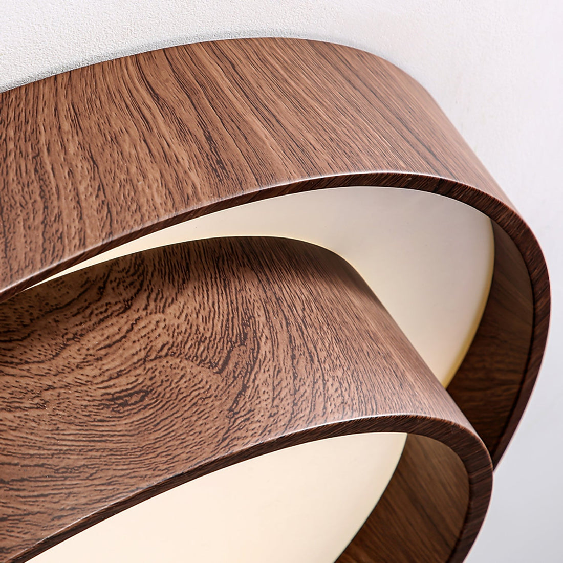 Muto Ceiling Light