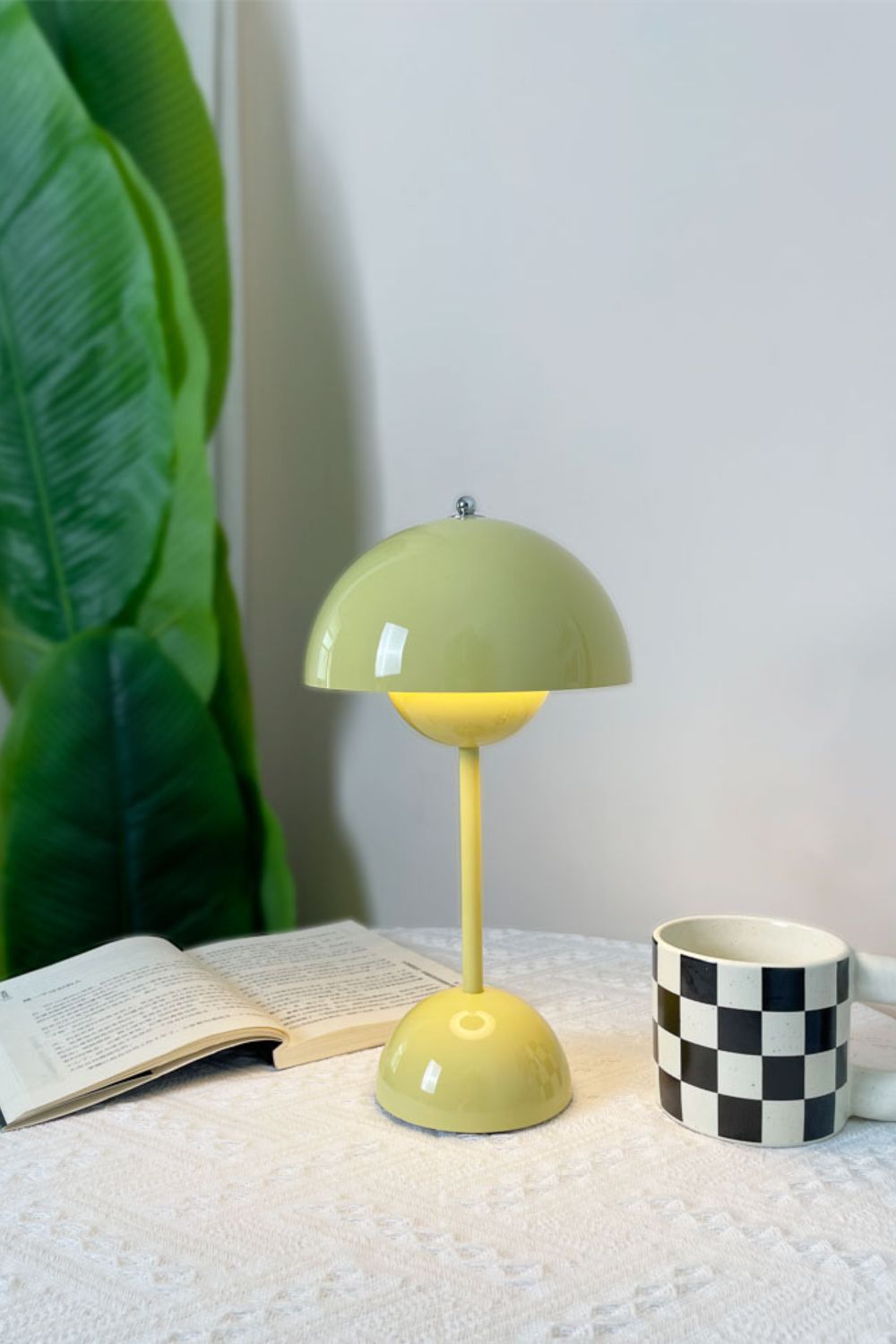 Semi-Circle Table Lamp