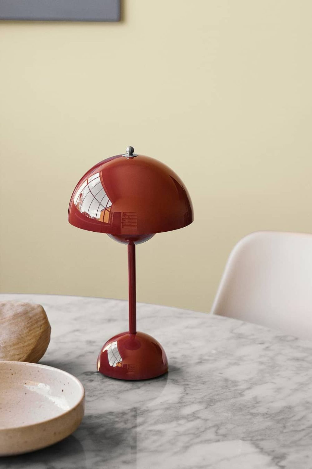 Semi-Circle Table Lamp