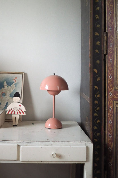 Semi-Circle Table Lamp