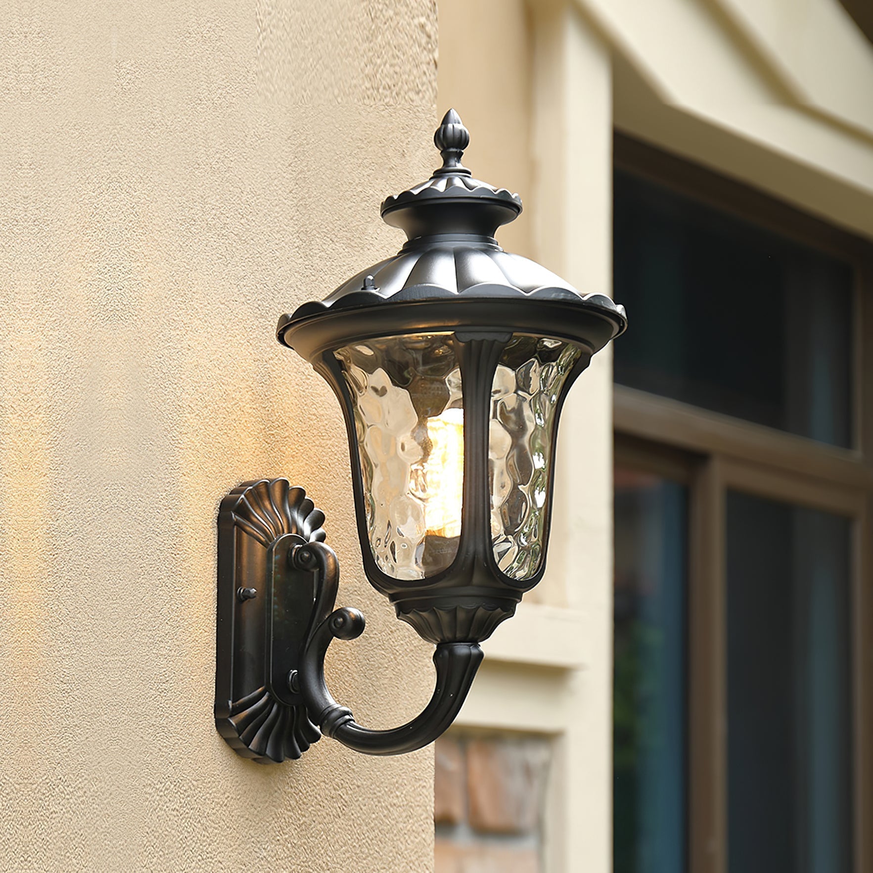 Verenia Outdoor Wall Light