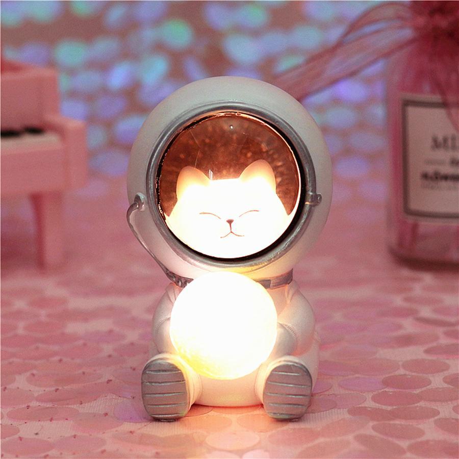 Variant image for Astronaut Pet Lamp | Galaxy Light Projector | Moon Light Lamp | Starry Night Lamp | Nebula Night Light | Astronaut Night Light – Emeglin-2