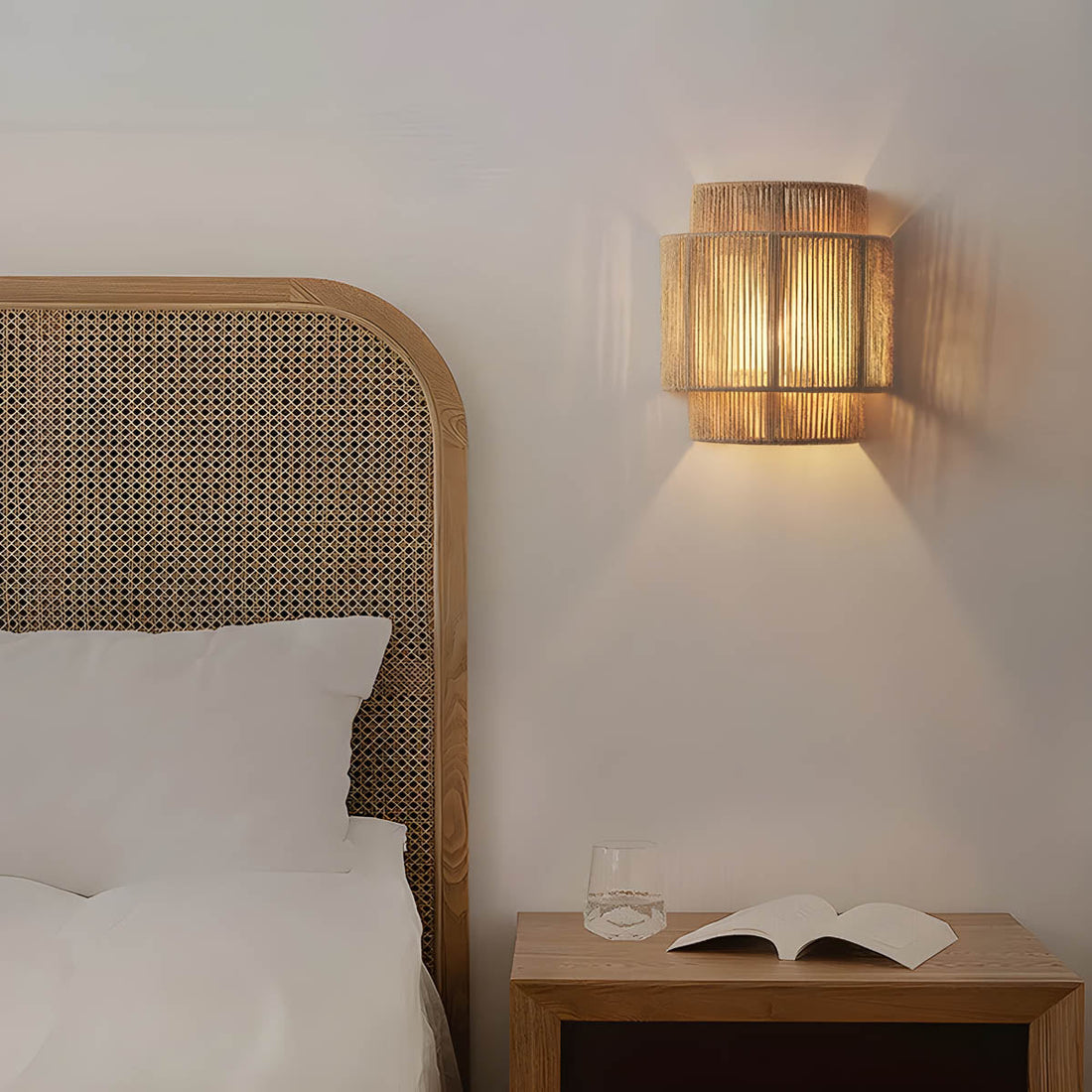 Hikari Wall Light
